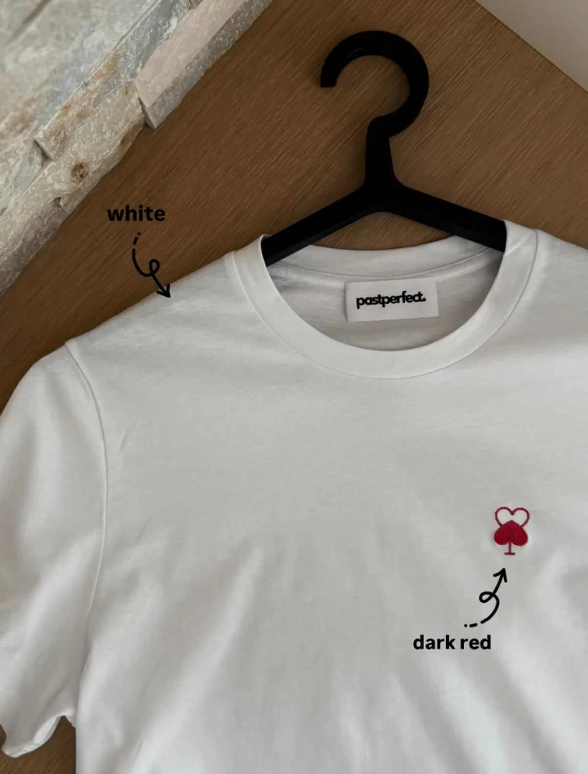 PASTPERFECT. T-SHIRT